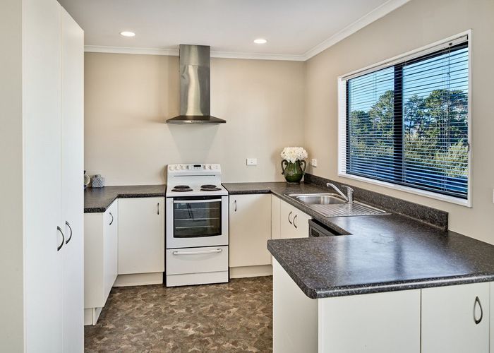  at 3 Makora Grove, Paremata, Porirua, Wellington