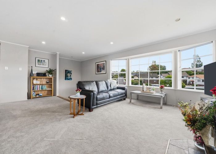  at 24 Houghton Street, Meadowbank, Auckland City, Auckland