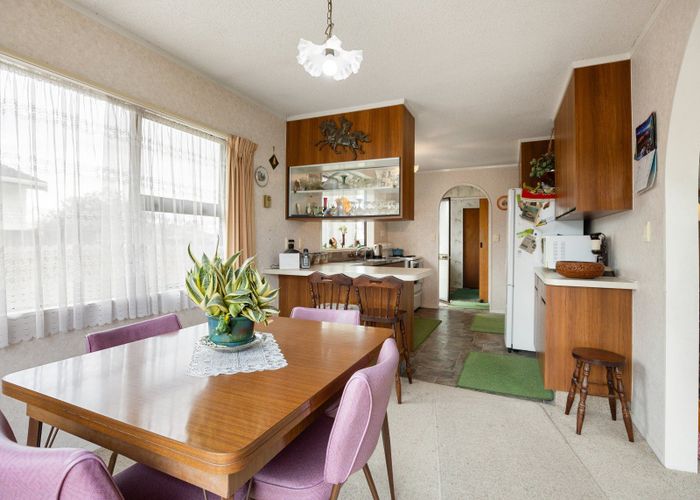  at 18 Rutland Street, Fairview Downs, Hamilton