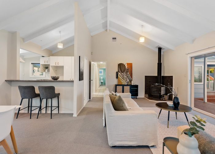  at 81 Luckens Road, West Harbour, Waitakere City, Auckland
