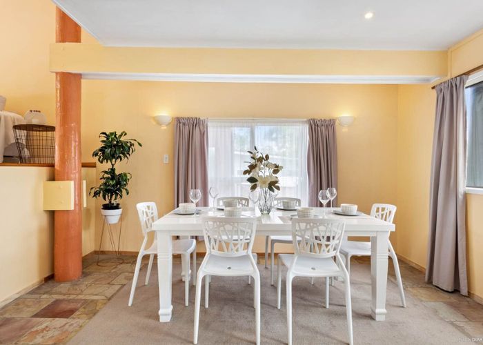  at 1/17 Sandown Road, Rothesay Bay, North Shore City, Auckland