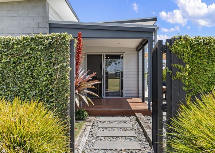  at 6 Testacea Lane, Papamoa Beach, Papamoa