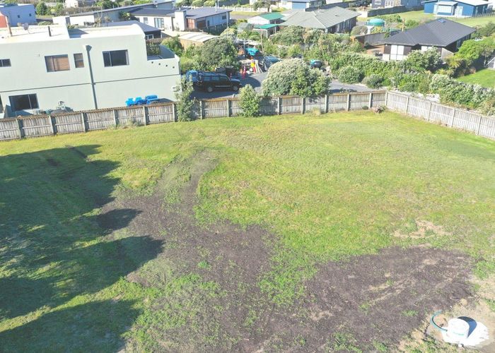  at 6 Ngati Huia Place, Waitarere Beach, Horowhenua, Manawatu / Whanganui