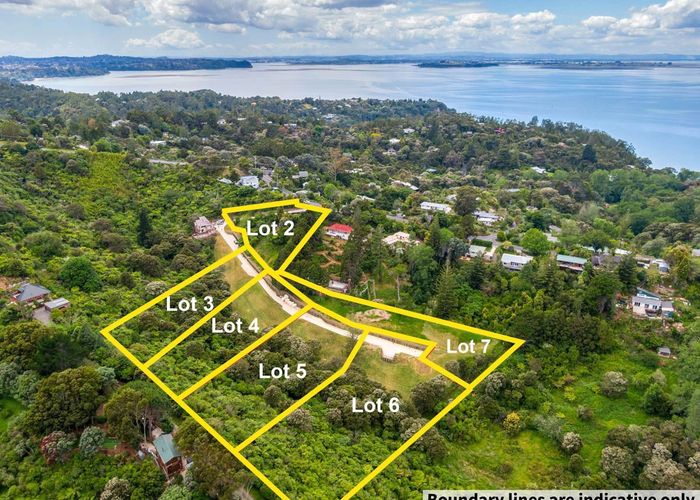  at 661B South Titirangi Road, Titirangi, Waitakere City, Auckland