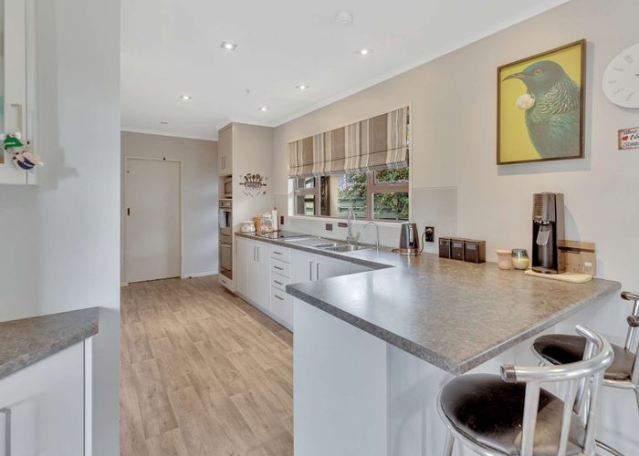  at 34 John F Kennedy Drive, Milson, Palmerston North