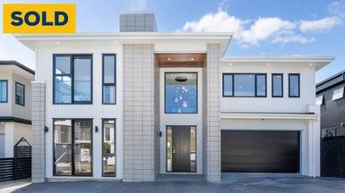  at 33 Grand Ridge Avenue, Flat Bush, Auckland