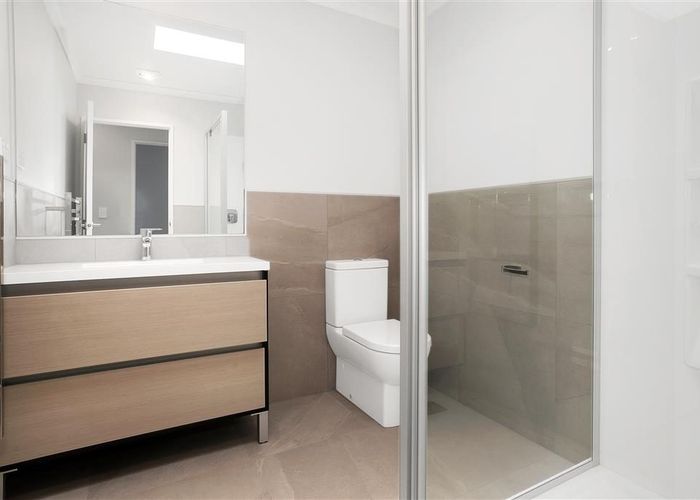  at 42 Vincent McGrath Cres, Swanson, Waitakere City, Auckland