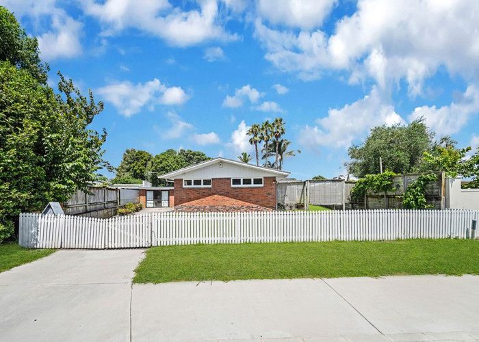  at 7 James Place, Opaheke, Papakura, Auckland