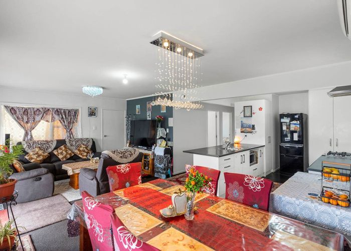  at 3/33 Cleek Road, Mangere East, Manukau City, Auckland