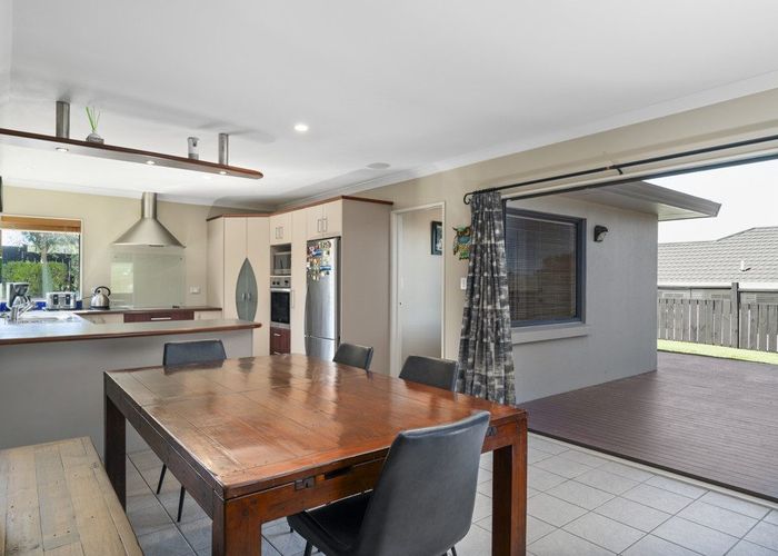  at 37 Acacia Bay Road, Nukuhau, Taupo
