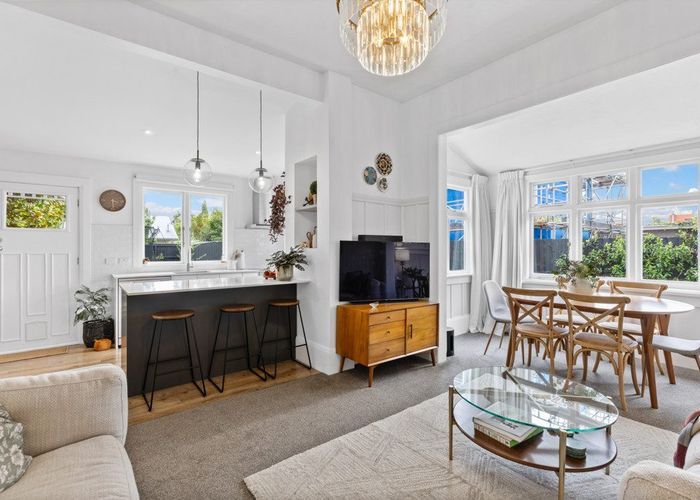  at 35 Woodville Street, Edgeware, Christchurch