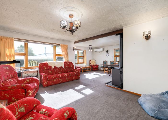  at 37 Radbrook Street, Avonhead, Christchurch City, Canterbury