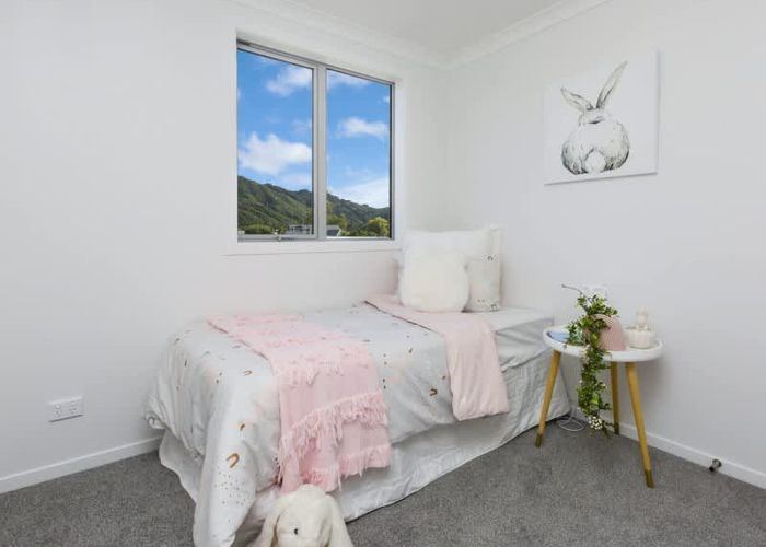 at 44D Pine Avenue, Upper Hutt Central, Upper Hutt