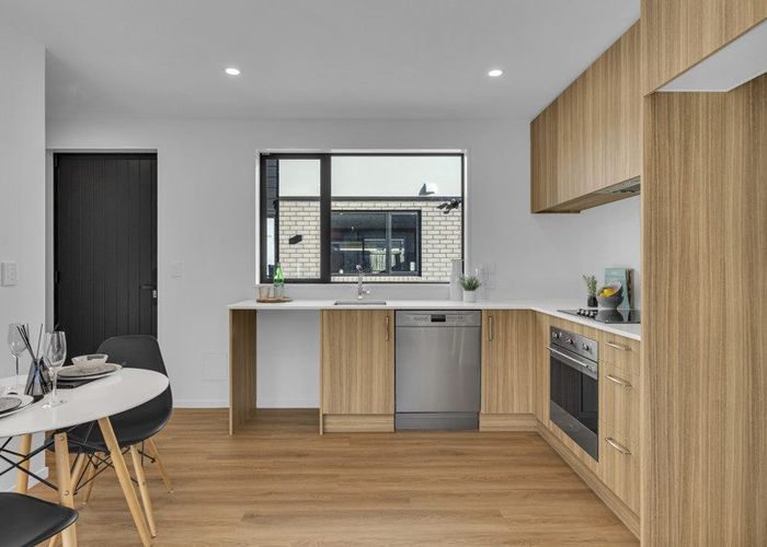  at 112 Aldwins Road, Phillipstown, Christchurch City, Canterbury