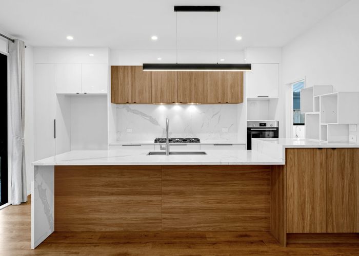  at 3 Cyperus Street, Flat Bush, Manukau City, Auckland