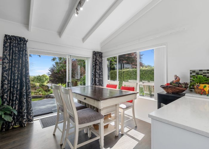  at 20 Panorama Drive, Welcome Bay, Tauranga