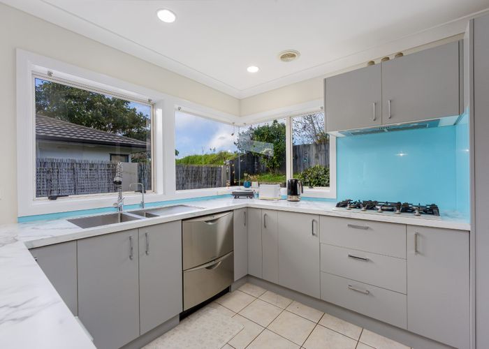  at 8 Greenway Rise, Gulf Harbour, Rodney, Auckland