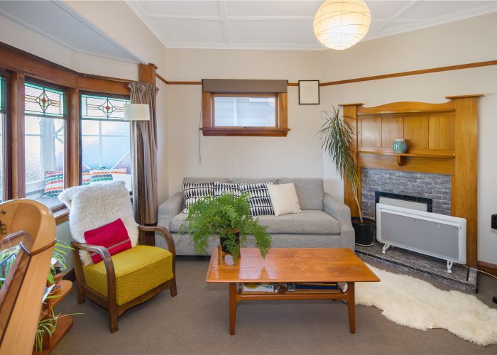  at 4 Puru Crescent, Lyall Bay, Wellington