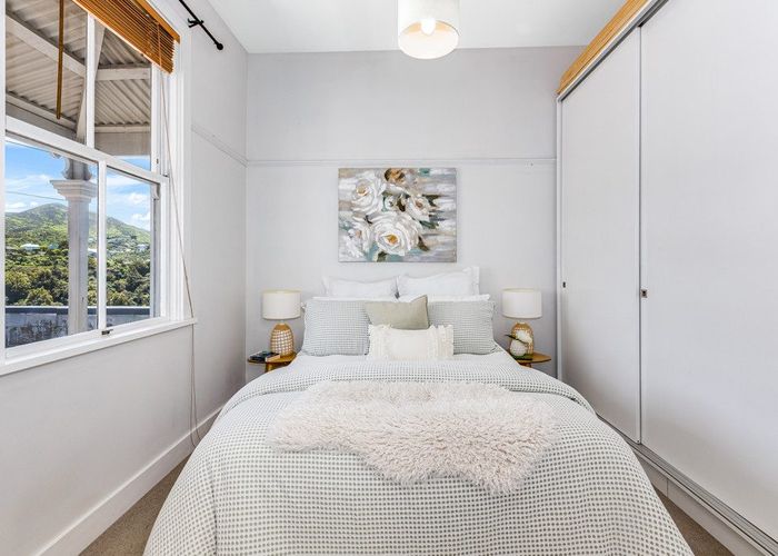  at 43 Hanover Street, Wadestown, Wellington, Wellington