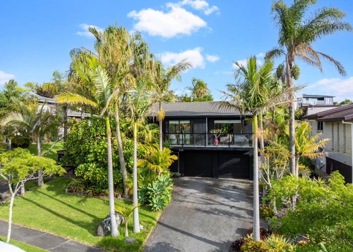  at 158 Fisher Parade, Farm Cove, Manukau City, Auckland