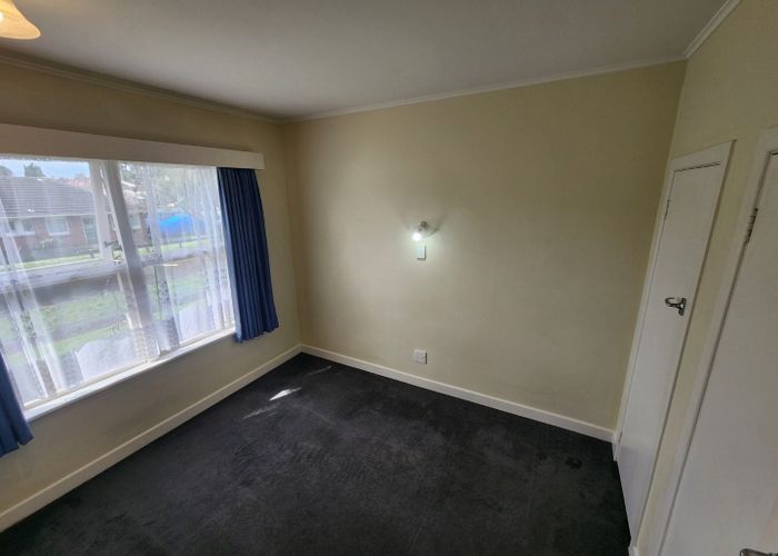  at 2/28 Korma Road, Royal Oak, Auckland City, Auckland