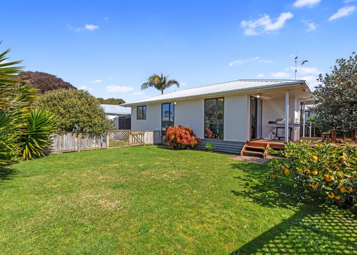  at 5 Longstead Avenue, Papamoa Beach, Papamoa