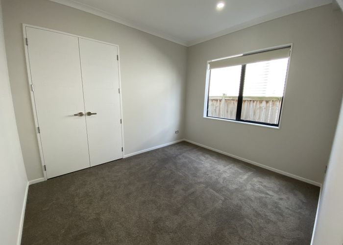  at 4 Tipu Road, Flat Bush, Auckland