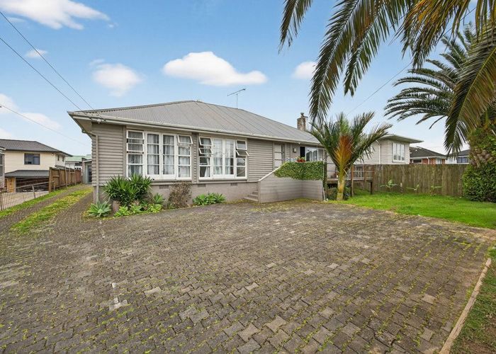  at 113 Barrack Road, Mount Wellington, Auckland City, Auckland