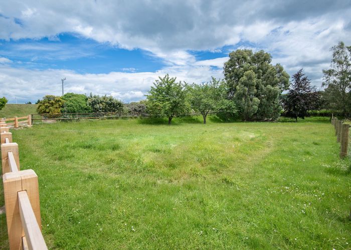 at 806 Outram-Mosgiel Road, Outram, Dunedin, Otago