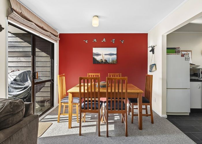  at 50A Kaikoura Street, Maupuia, Wellington