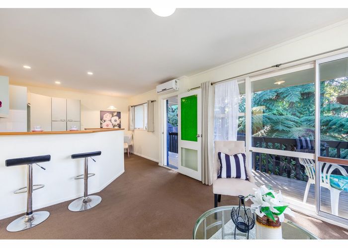  at 1/9 Selwyn Avenue, Glen Eden, Auckland