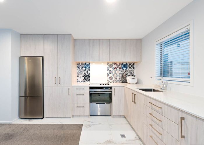  at 3/21 Titoki Street, Te Atatu Peninsula, Waitakere City, Auckland