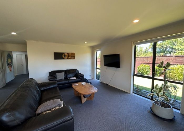  at 25 Parkwood Place, Papamoa Beach, Tauranga, Bay Of Plenty