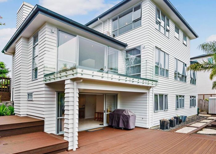  at 39 Zara Court, Windsor Park, Auckland