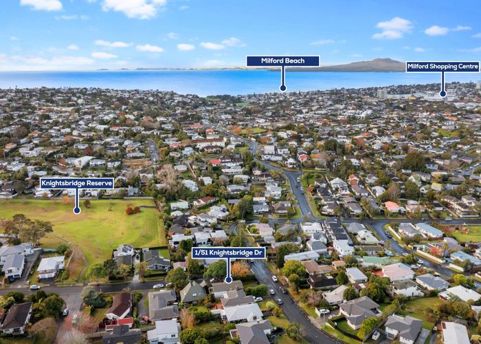  at 1/51 Knightsbridge Drive, Forrest Hill, North Shore City, Auckland
