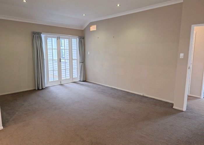  at 15 Savage Crescent, Upper Hutt, Upper Hutt, Wellington