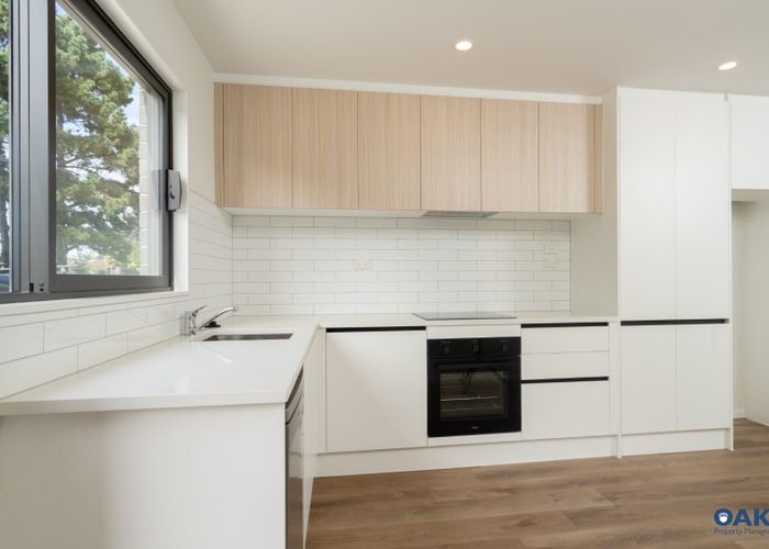 at 24 Whai Hua Lane, Mangere Bridge, Manukau City, Auckland