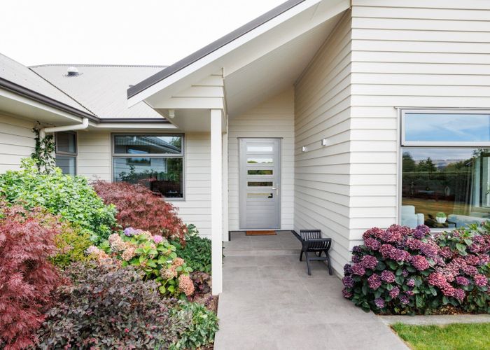  at 20 Loveston Lane, Kelvin Grove, Palmerston North, Manawatu / Whanganui