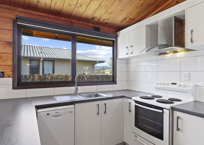  at 5 Mackay Crescent, Waihou