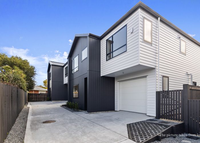  at 105A Sycamore Drive, Sunnynook, North Shore City, Auckland
