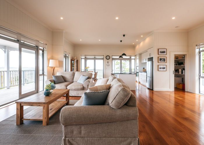  at 1/304B Sea View Road, Waiheke Island, Auckland