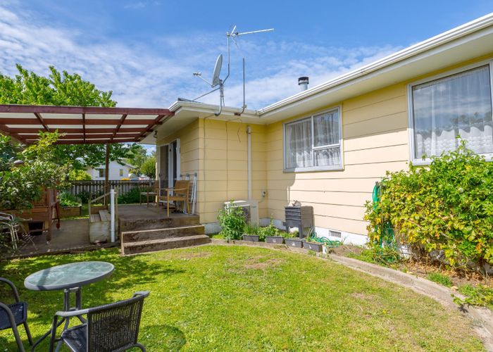  at 5 Baillie Crescent, Carterton