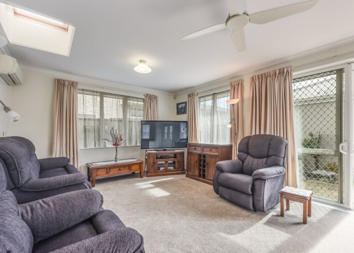  at 4 Ivy Crescent, Richmond, Richmond