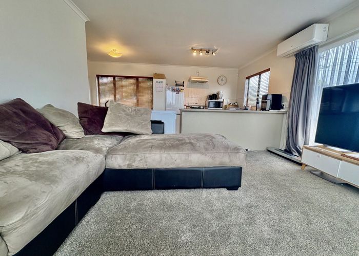  at 41a Vera Road, Te Atatu South, Waitakere City, Auckland