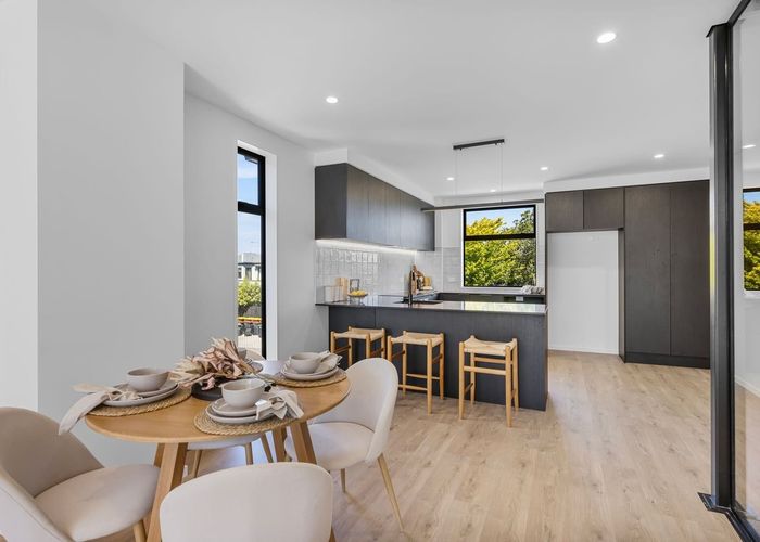  at 2/11 Donald Place, St. Albans, Christchurch City, Canterbury