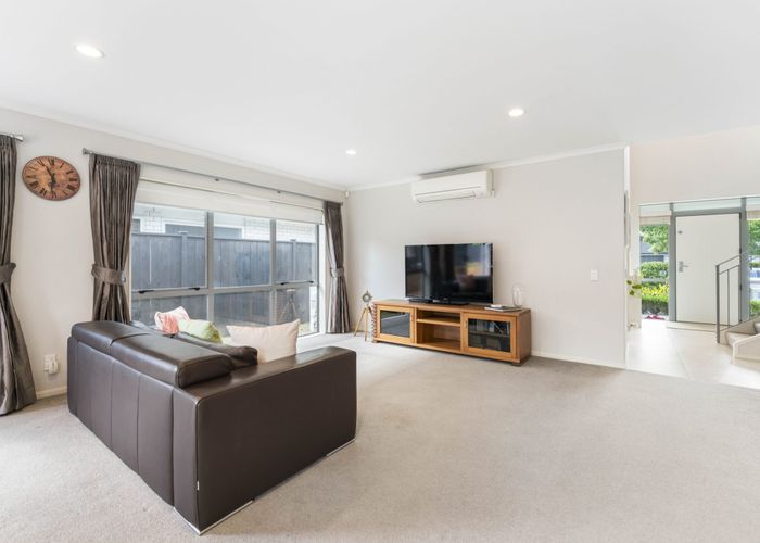  at 15 Springcrest Drive, Karaka, Papakura