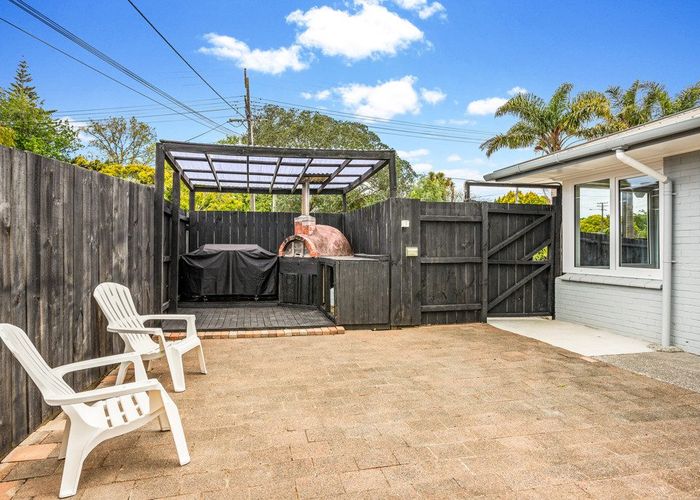  at 43 McClintock Road, Massey, Waitakere City, Auckland