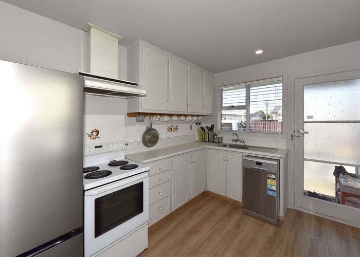  at 1/9a Avonhead Road, Avonhead, Christchurch City, Canterbury