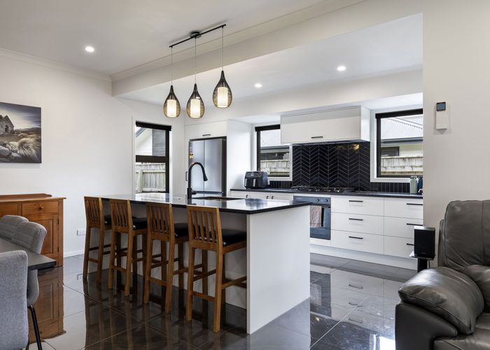  at 12 Ivy Lane, Kelvin Grove, Palmerston North, Manawatu / Whanganui