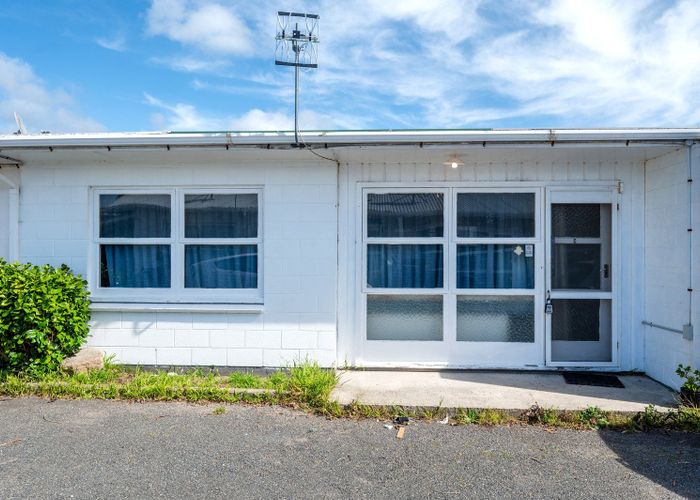  at 22C Carnot Street, Glenholme, Rotorua